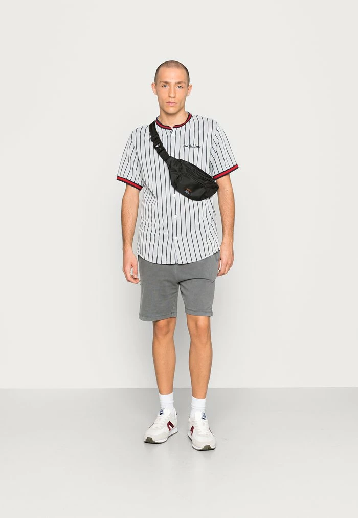 Jack & Jones JJSPORT BASEBALL - Print T-shirt - Ecru 2 Jack & Jones JJSPORT BASEBALL - Print T-shirt - Ecru - Image 2