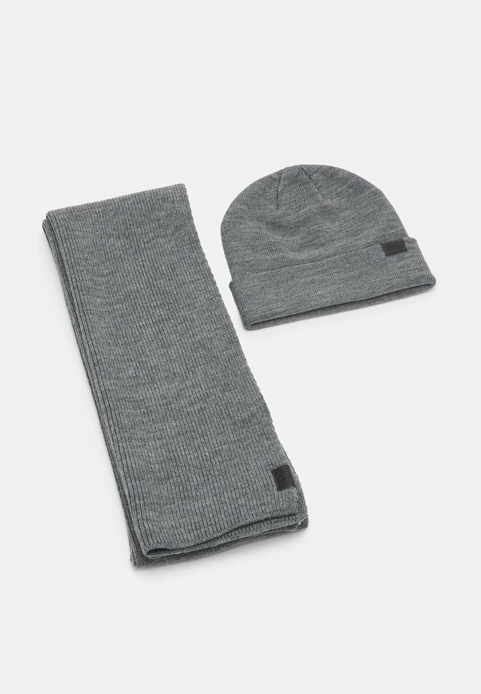 Jack & Jones JACJOLLY GIFTBOX SET - Scarf - Grey Melange 1 Jack & Jones JACJOLLY GIFTBOX SET - Scarf - Grey Melange