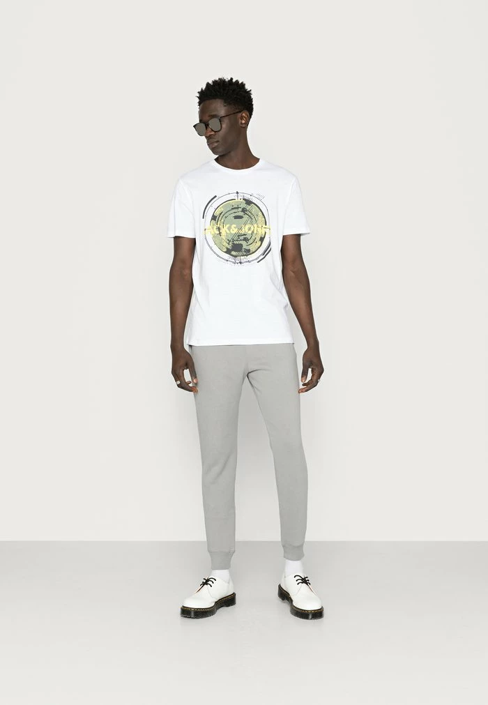Jack & Jones JCOFILT TEE CREW NECK - Print T-shirt - White 2 Jack & Jones JCOFILT TEE CREW NECK - Print T-shirt - White - Image 2