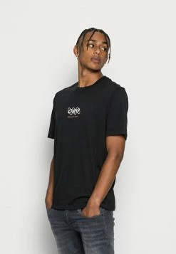 Jack & Jones Print T-shirt - Tap Shoe